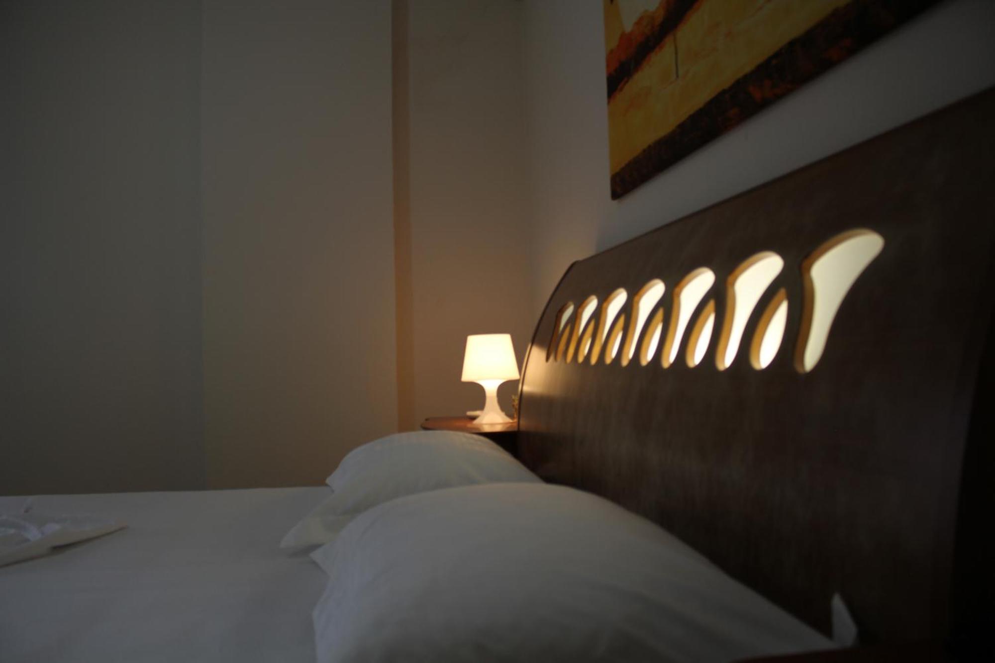 Sol Central Apartament Durrës Buitenkant foto